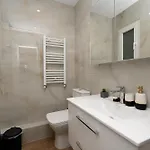 Apartment Hephaistion Escape #by Db