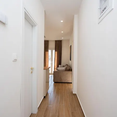아파트 Hephaistion City Escape #Dbapartments *