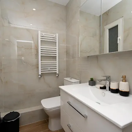 아파트 Hephaistion City Escape #Dbapartments