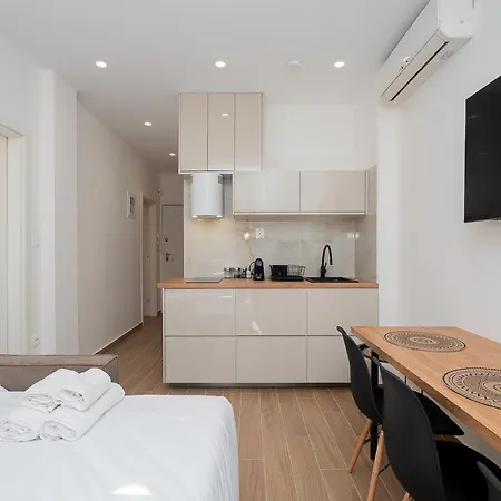 Hephaistion City Escape #Dbapartments *