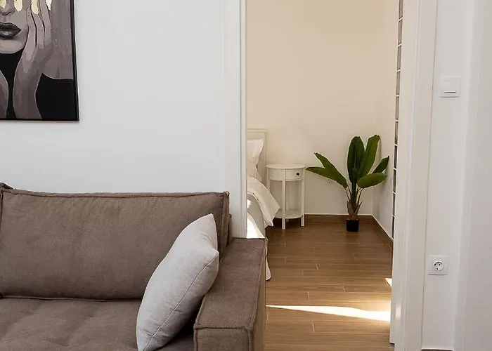 Hephaistion Escape #by Db