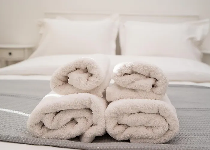 Daire Hephaistion Escape #by Db